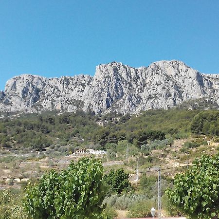 Rincon De Pepe Hostel El Castell de Guadalest Bagian luar foto